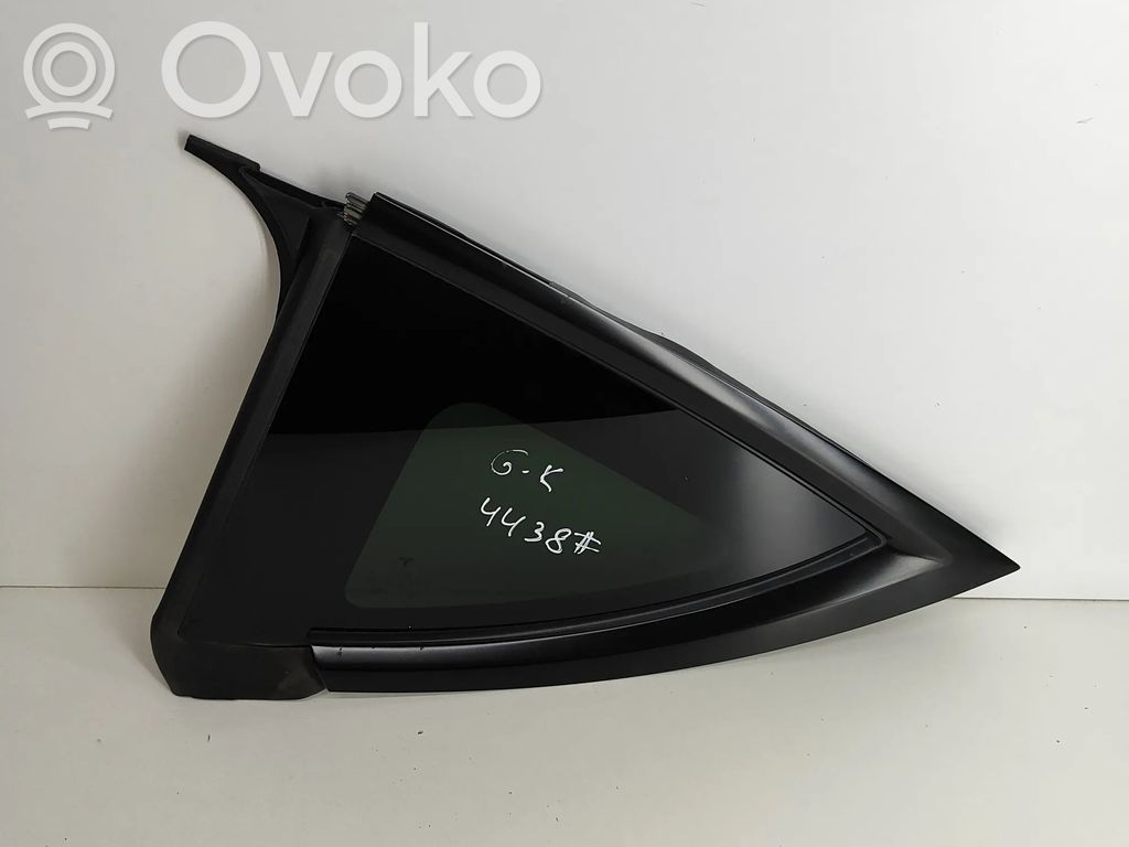 Tesla Model Y Rear side window 