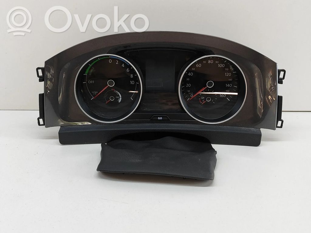 Volkswagen Golf VII Nopeusmittari (mittaristo)