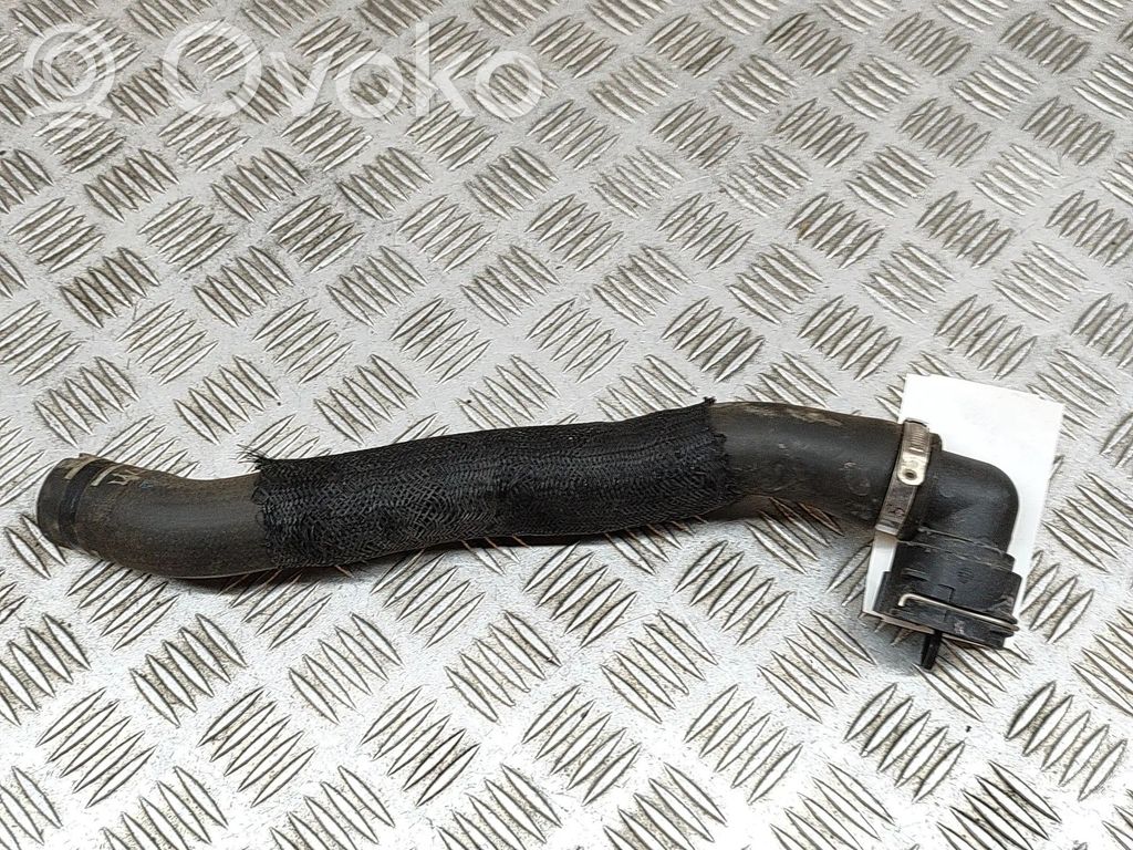 Maserati Ghibli Engine coolant pipe/hose 