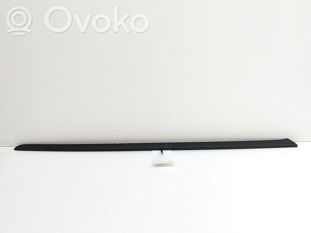 Audi Q4 e-tron Windshield trim 