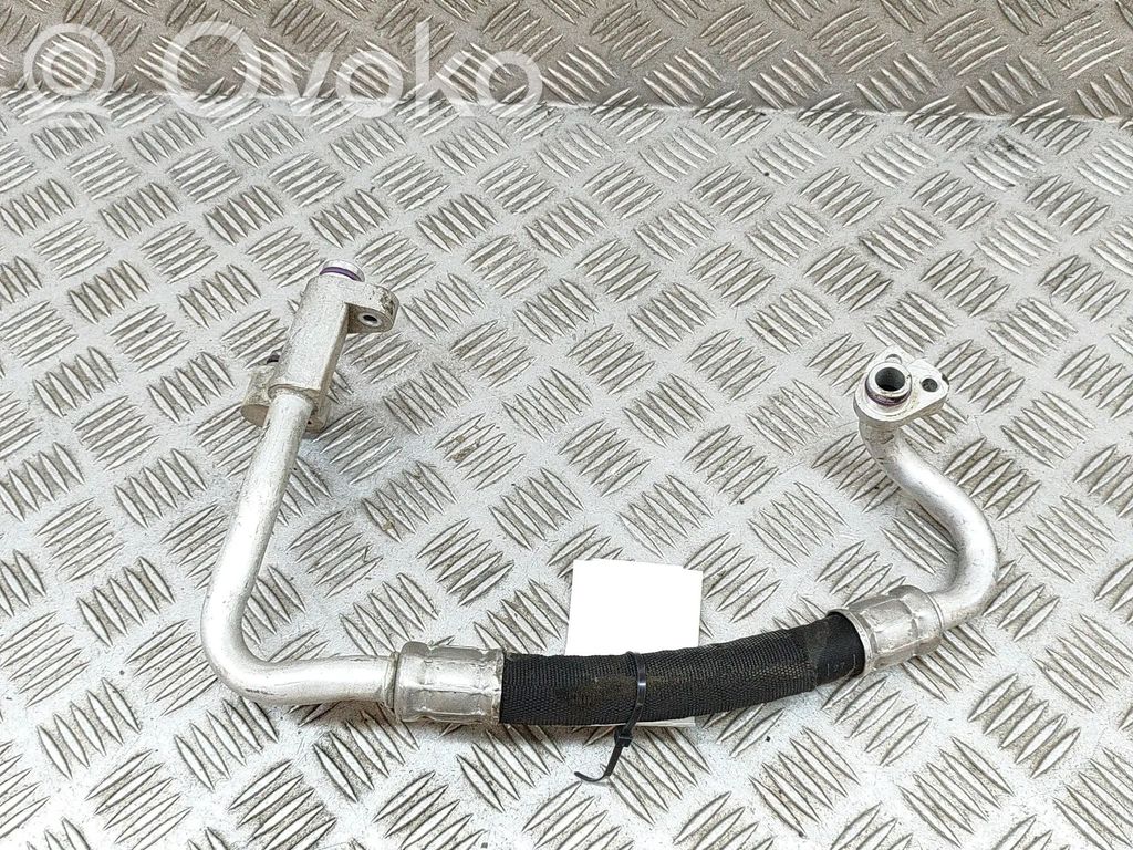 Volkswagen Golf VII Ilmastointilaitteen putki (A/C) 