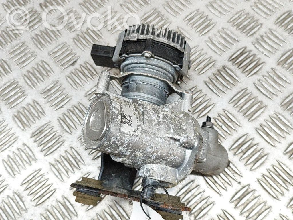 Volkswagen Golf VII Pääjarrusylinteri 