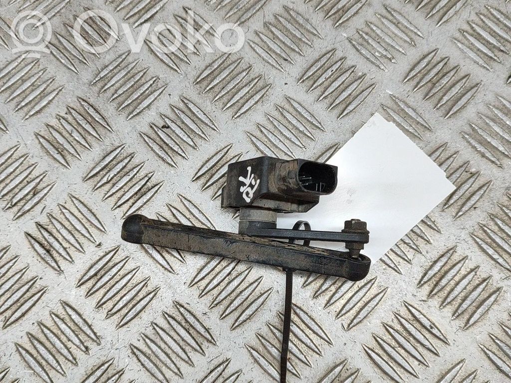 Volvo XC40 Augstuma sensors (priekšējo lukturu) 