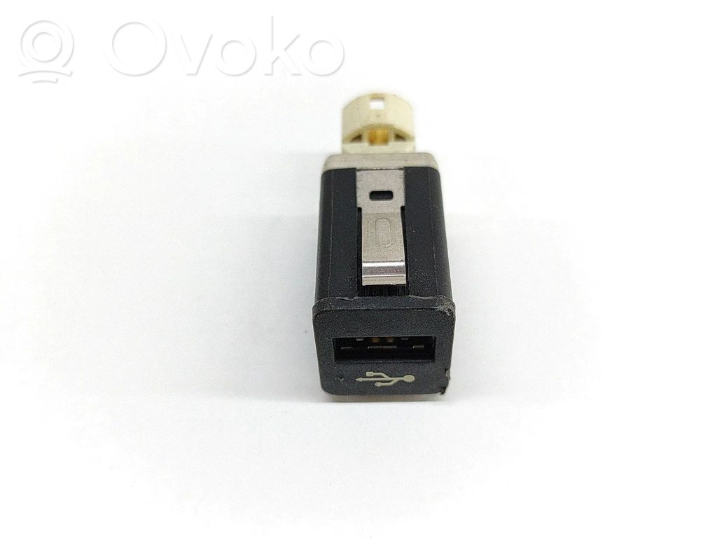 USB socket connector   9167196