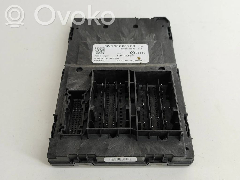 Audi A4 S4 B9 8W Modul de control caroserie central 