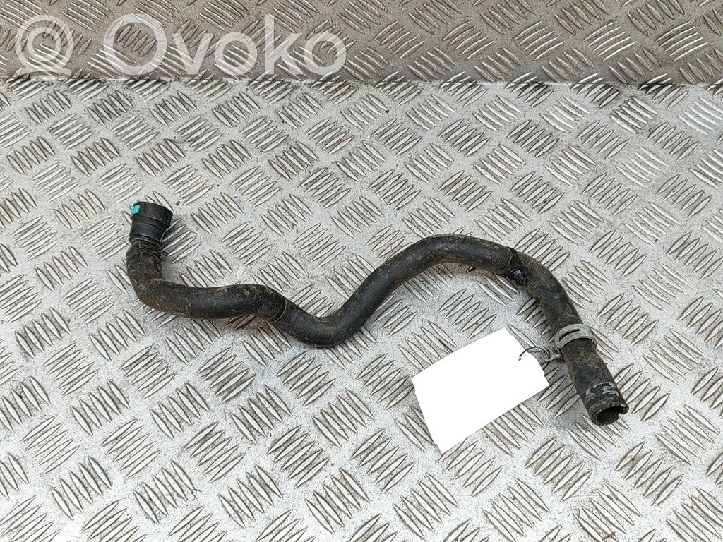 Polestar 2 Moottorin vesijäähdytyksen putki/letku 