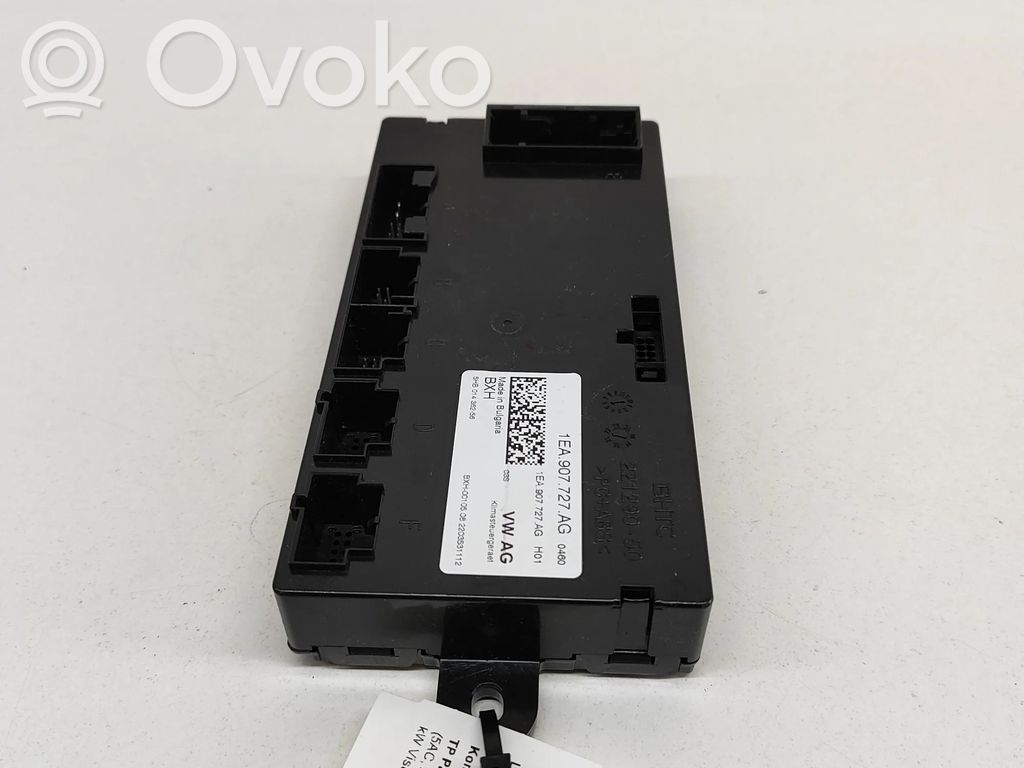 Skoda Enyaq iV Climate control unit 