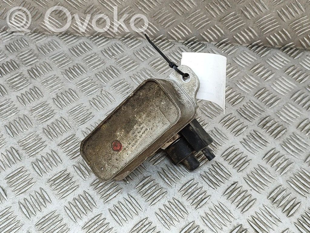 Tesla Model X Hybrid/electric vehicle battery fan 