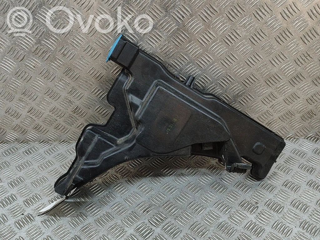 Audi A4 S4 B9 8W Serbatoio/vaschetta liquido lavavetri parabrezza