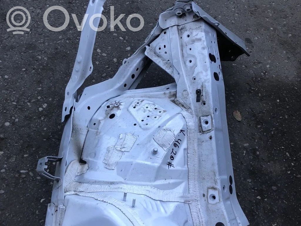 Front quarter panel