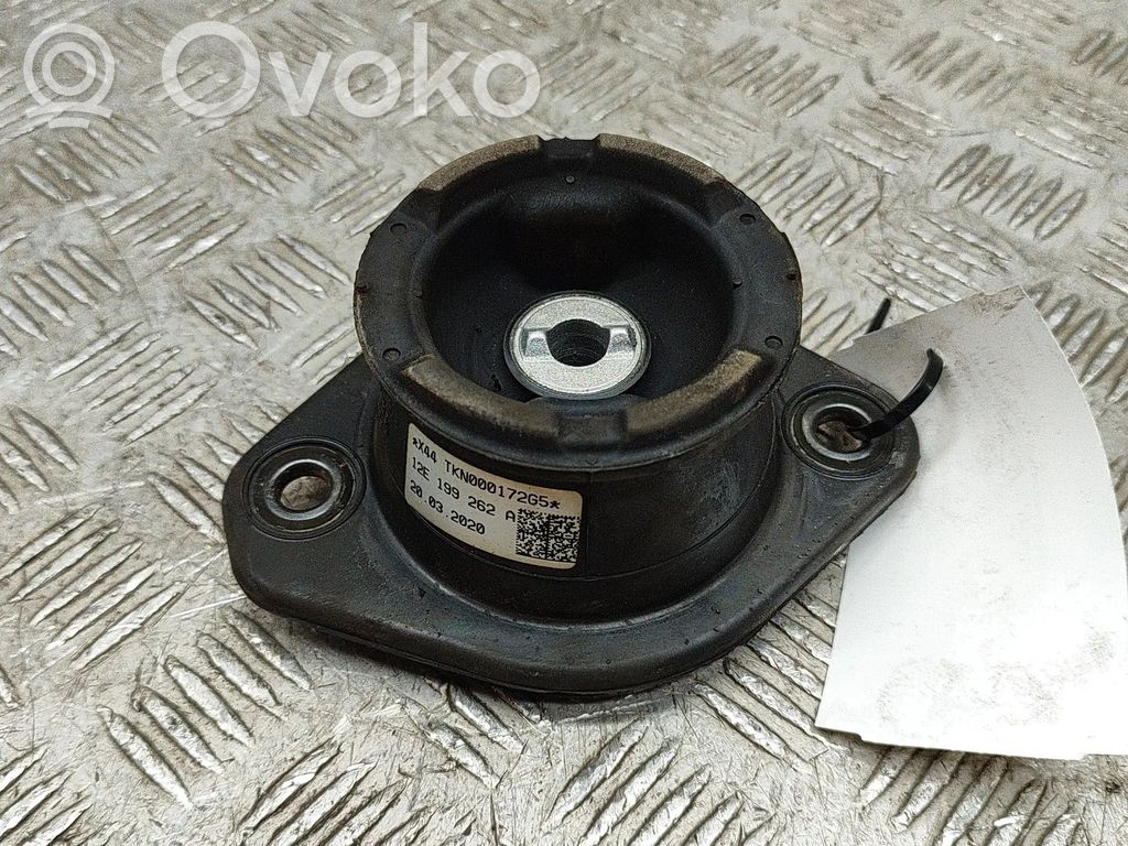 Volkswagen Up Engine mount bracket 