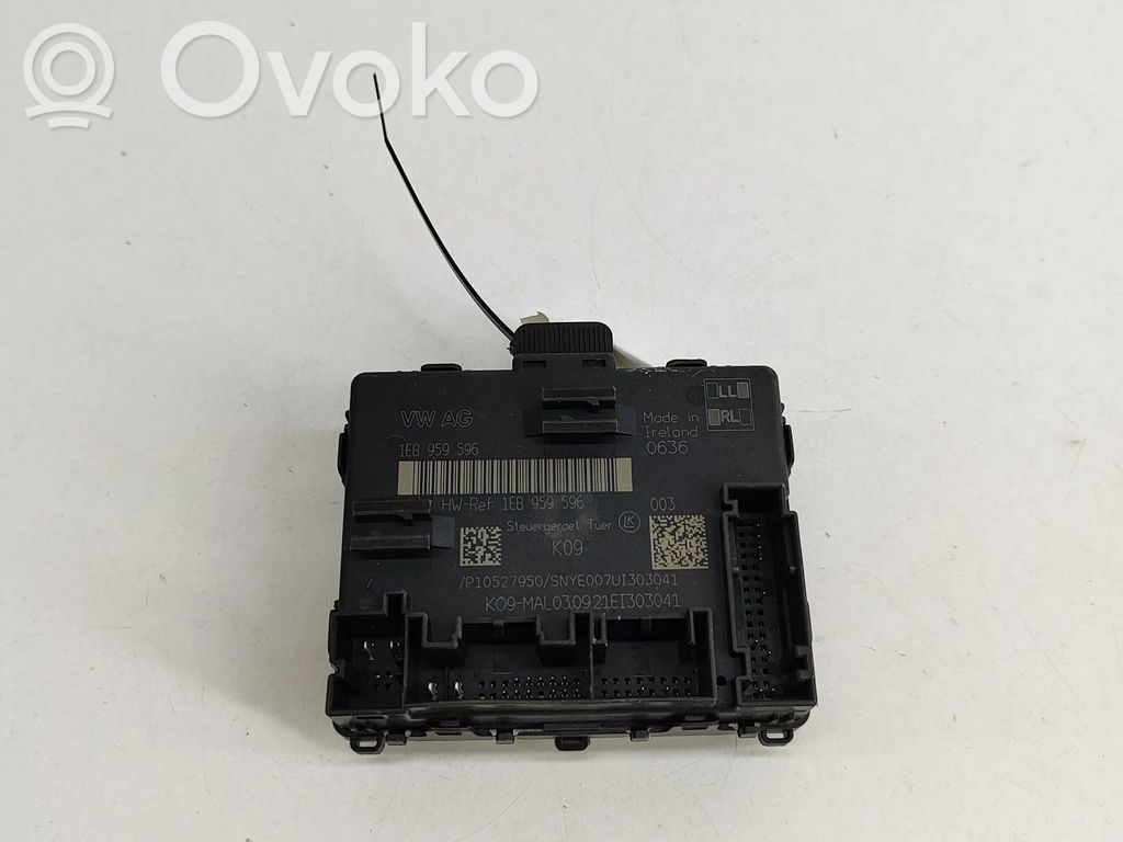 Skoda Enyaq iV Door control unit/module 
