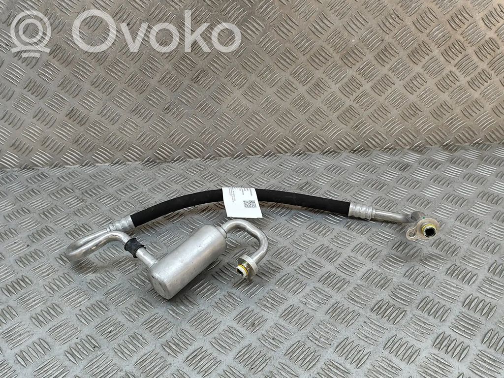 Polestar 2 Ilmastointilaitteen putki (A/C) 