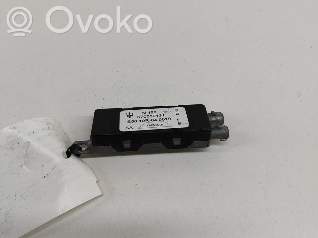 Maserati Ghibli Aerial antenna amplifier 