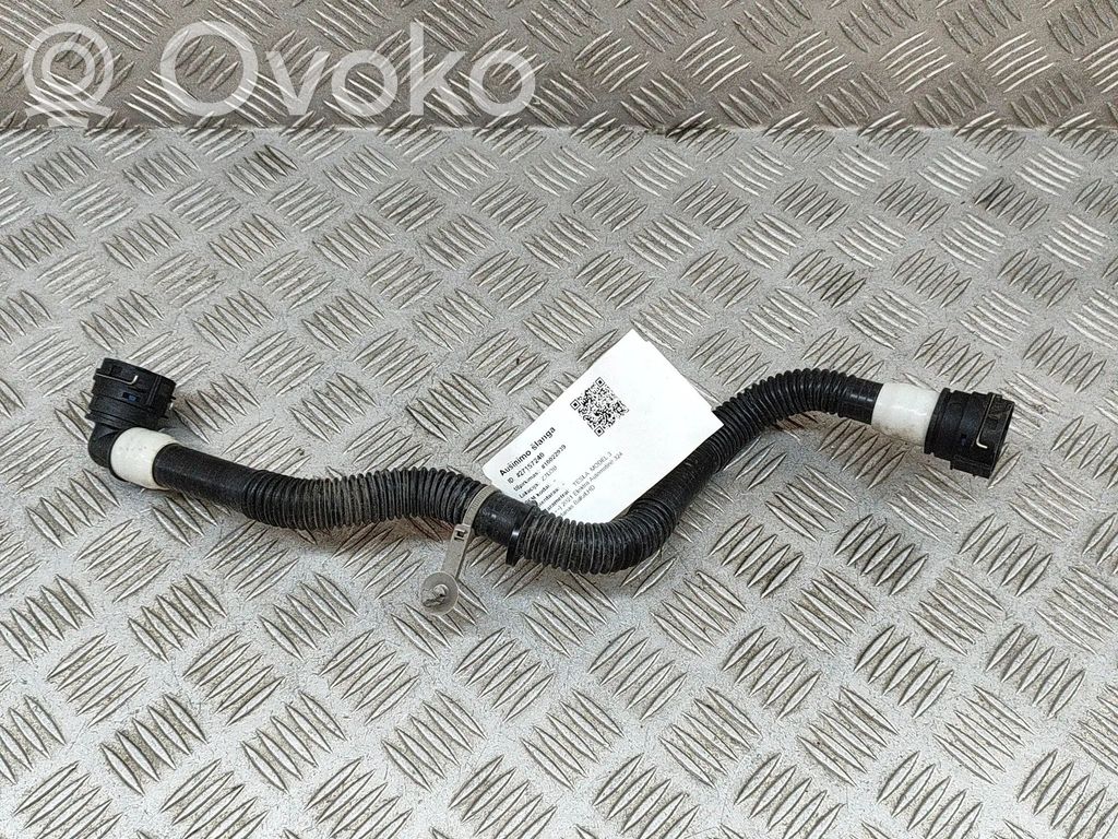 Tesla Model 3 Engine coolant pipe/hose 