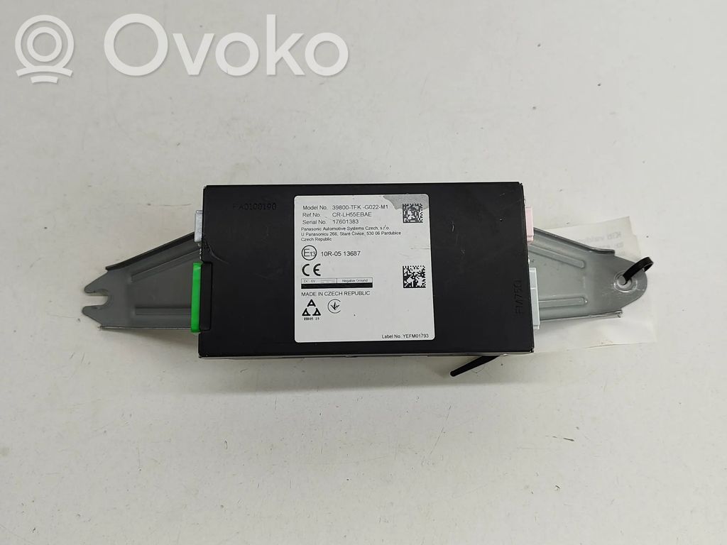 Honda Civic X Amplificator antenă aeriană