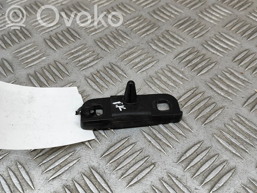 Porsche Macan (95B) Support serrure de loquet coffre 