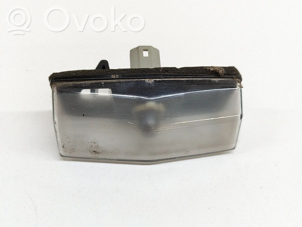 Lampa oświetlenia tylnej tablicy rejestracyjnej   8127153011