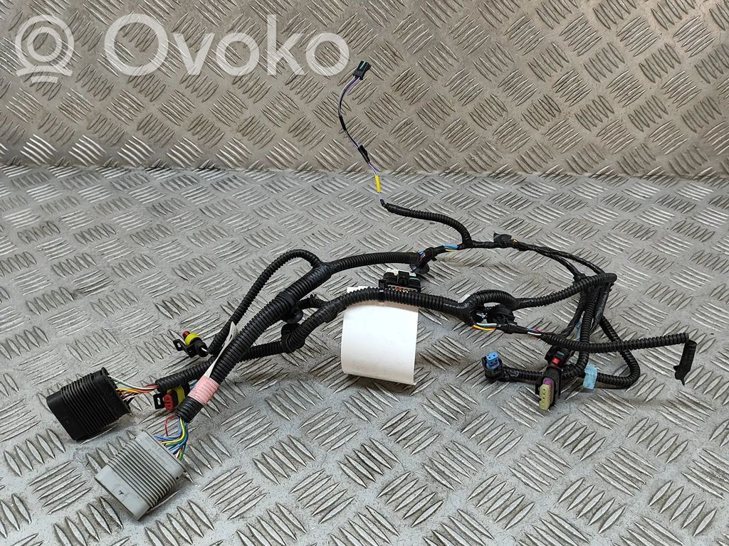 Tesla Model 3 Muu johtosarja 