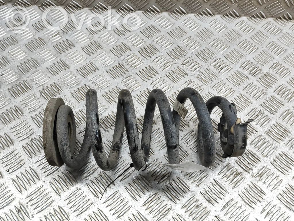 Audi Q4 Sportback e-tron Rear coil spring 