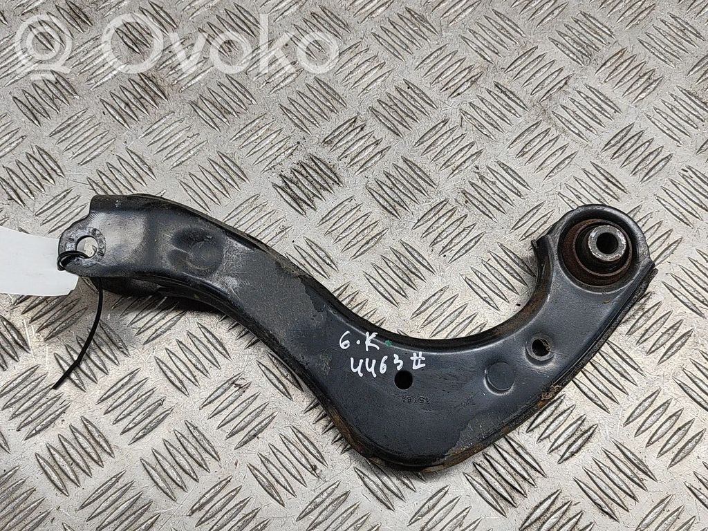 Toyota Corolla E210 E21 Galinė šakė 