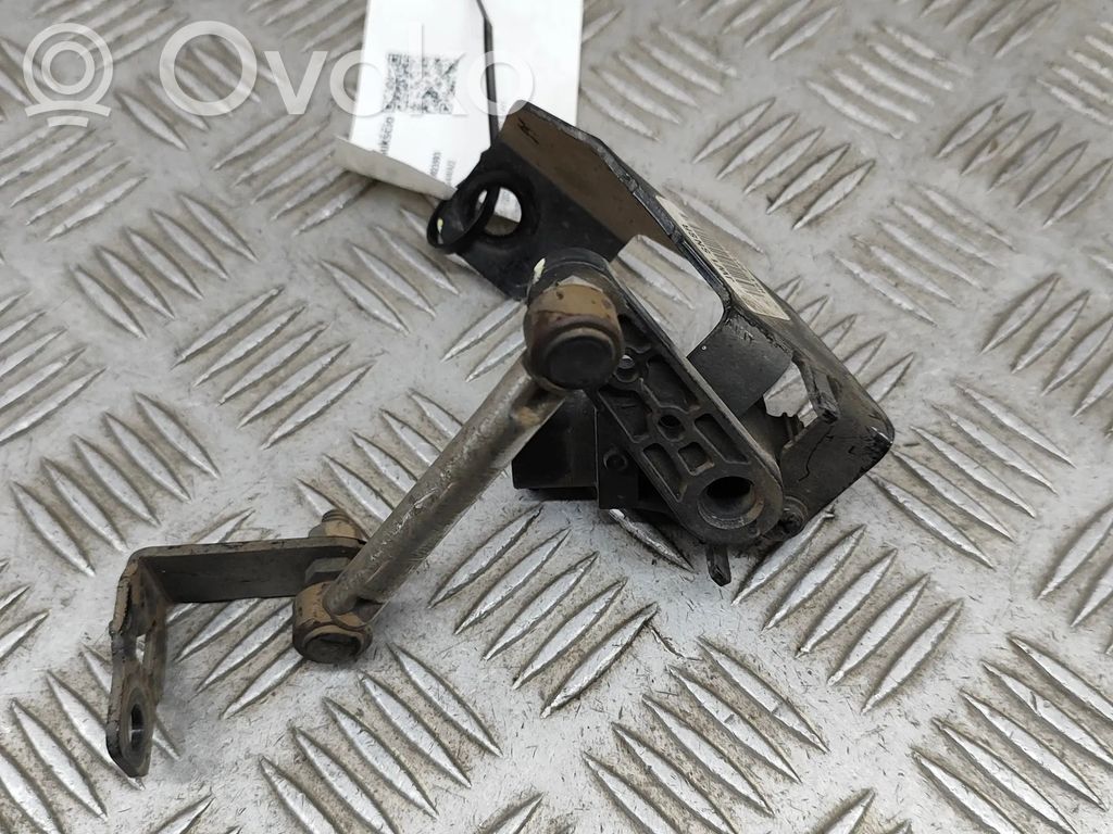 Genesis GV60 Rear air suspension level height sensor 