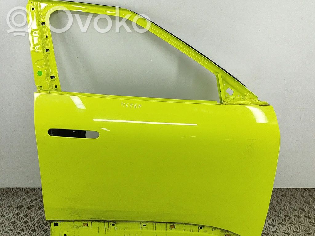 Genesis GV60 Puerta delantera 