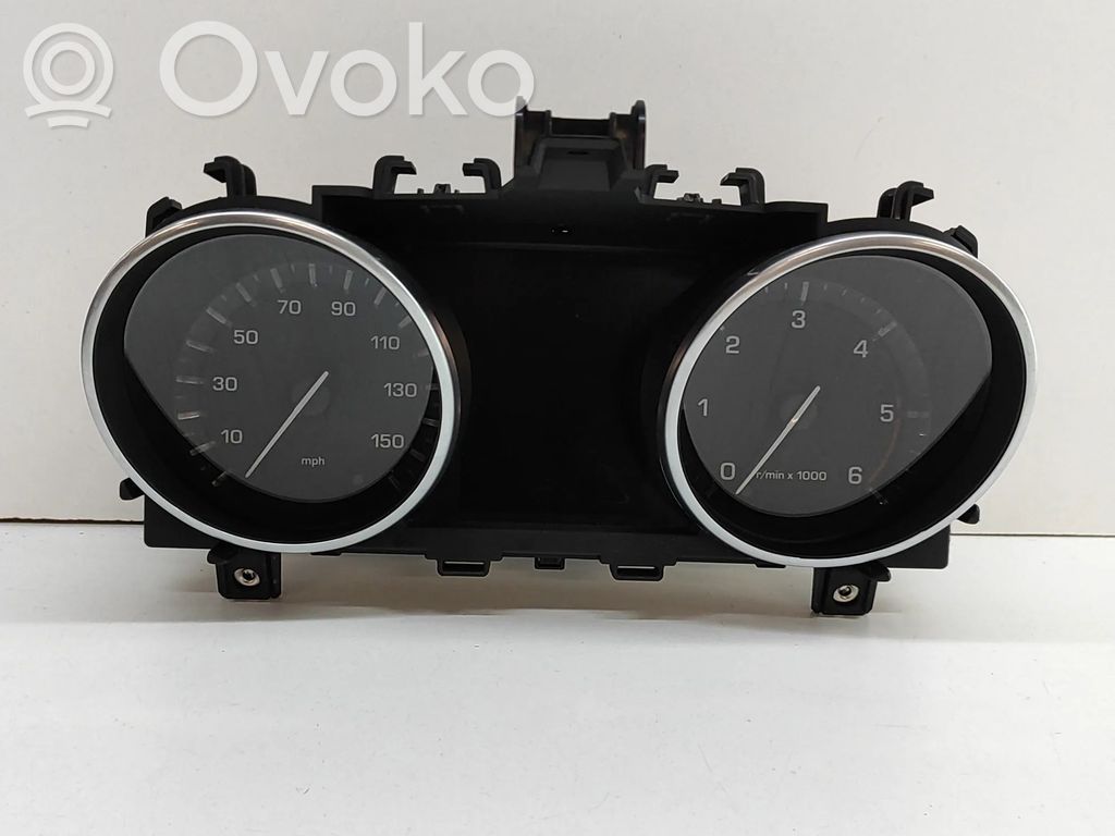 Land Rover Range Rover Evoque L538 Speedometer (instrument cluster) 