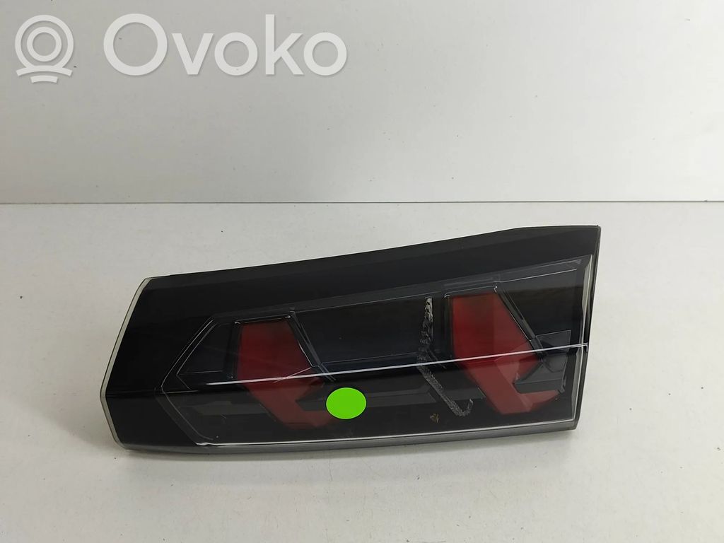 Peugeot 2008 II Takaluukun takavalot 