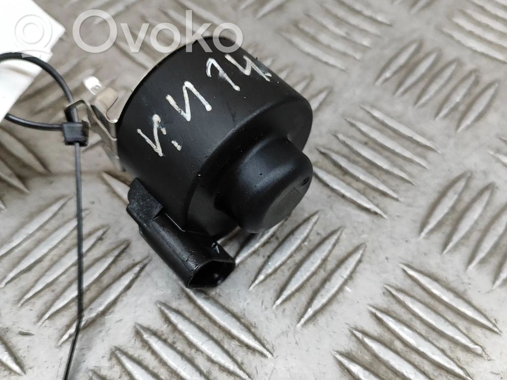 Tesla Model 3 Turbo solenoid valve 
