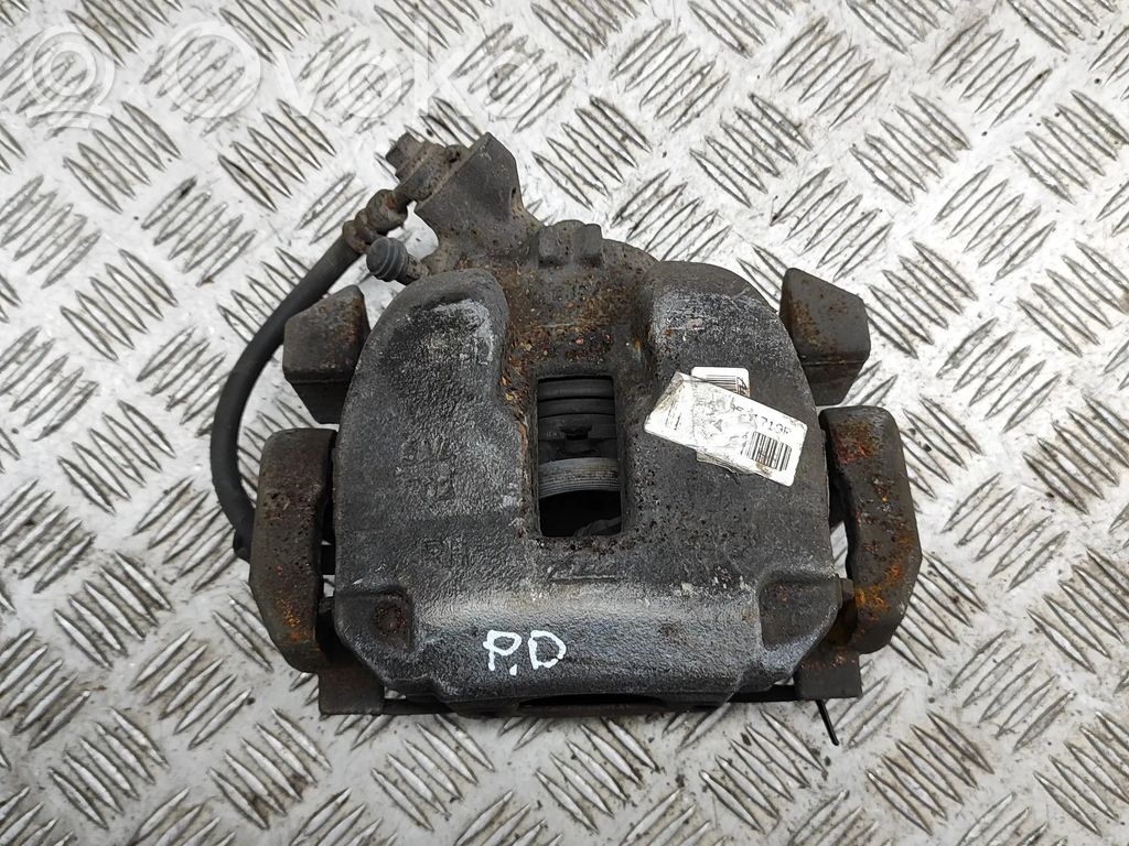 Peugeot 5008 II Bremssattel vorne 