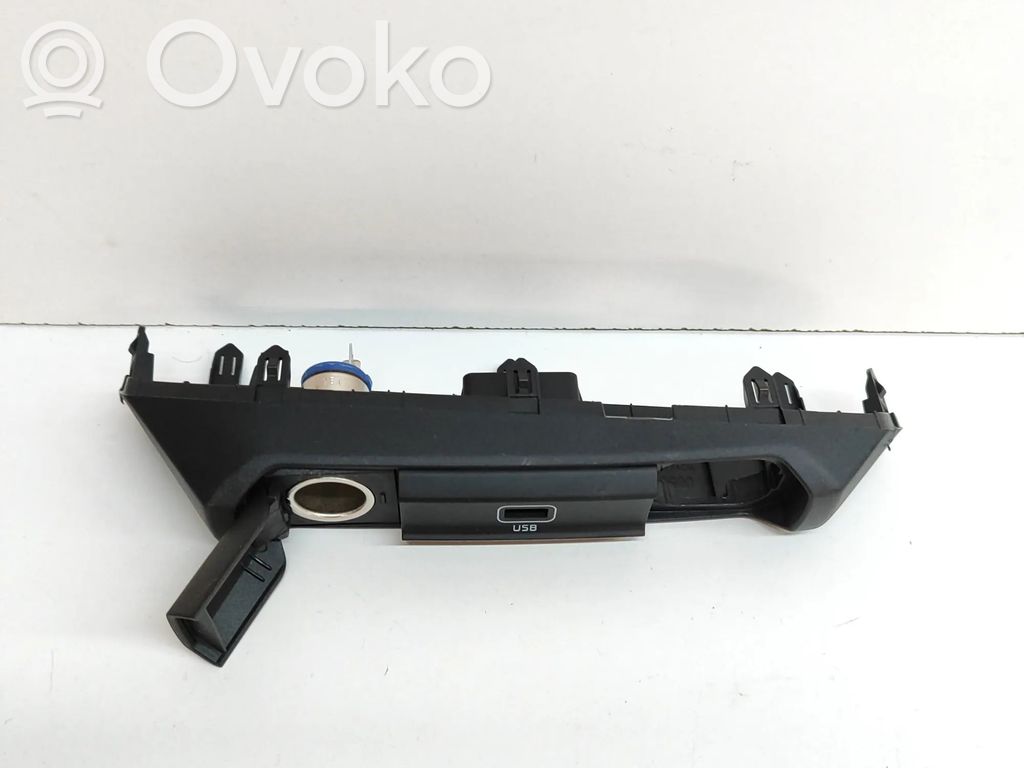 KIA Niro Ramă ornament torpedou bord 