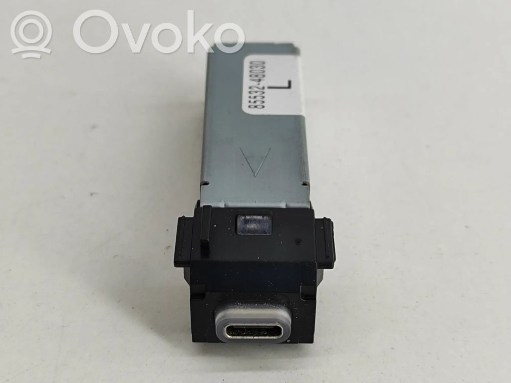 Lexus RX 450H Enchufe conector USB 