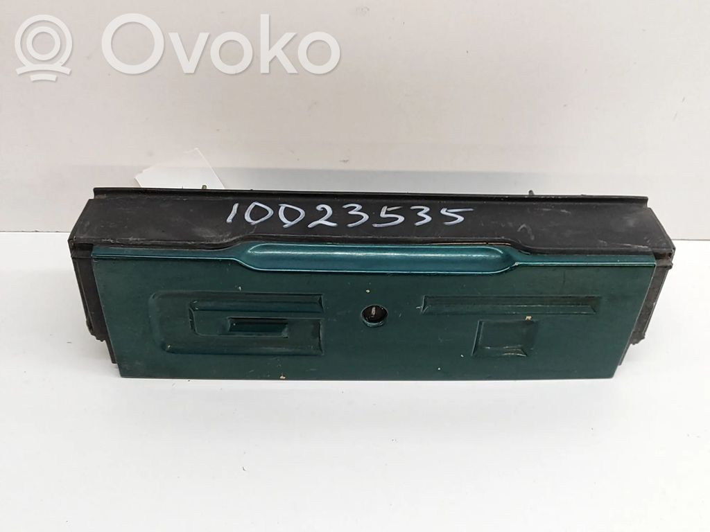 Éclairage de plaque d'immatriculation   0674289