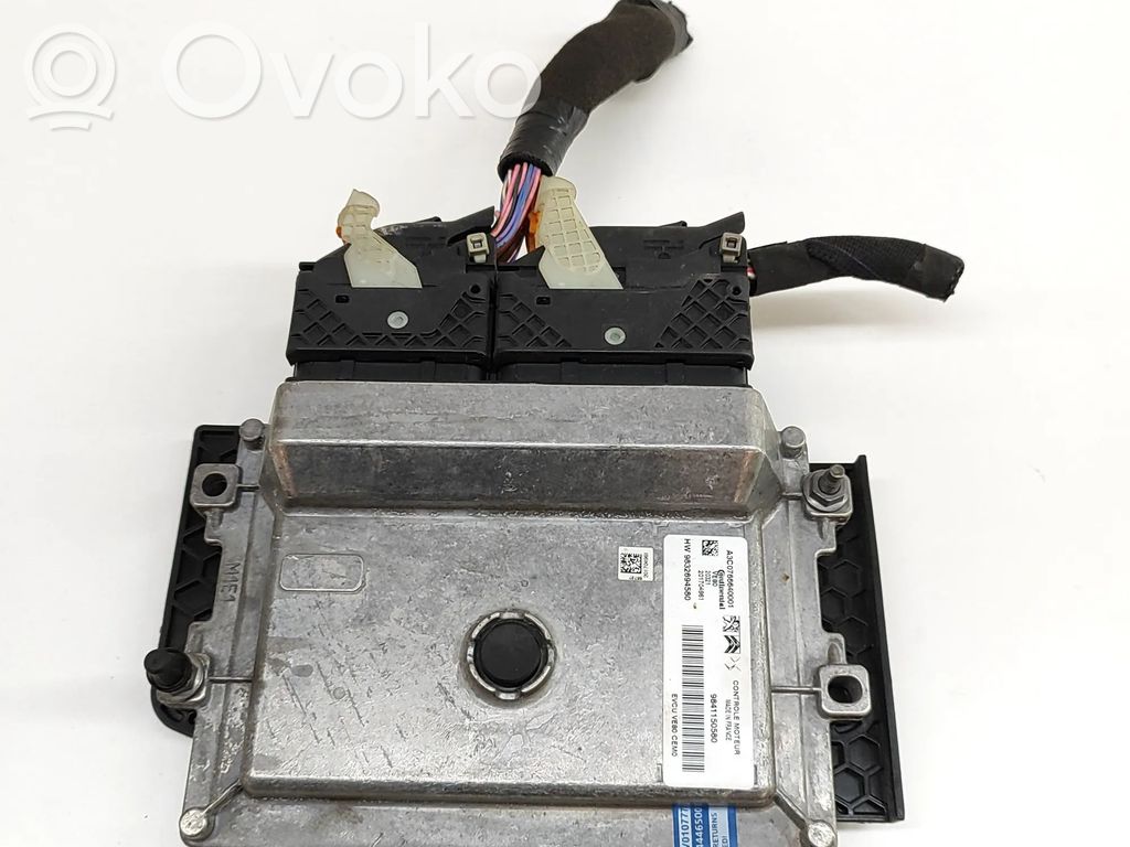 Peugeot 2008 II Engine control unit/module 