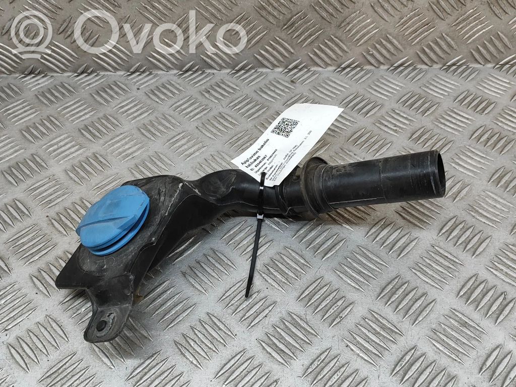Rurka wlewu płynu do spryskiwaczy szyb   4M0955462,4M0955463