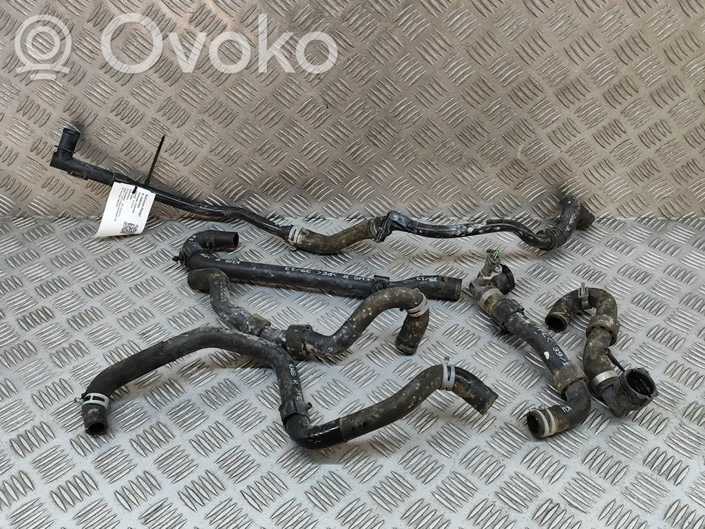 Volkswagen ID.4 Conductă/furtun lichid de răcire motor 
