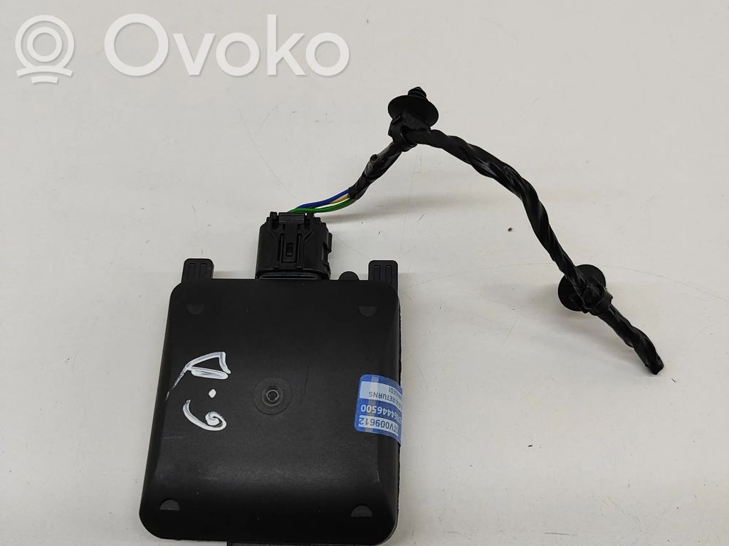 Volvo XC40 Modul de control unghi mort 