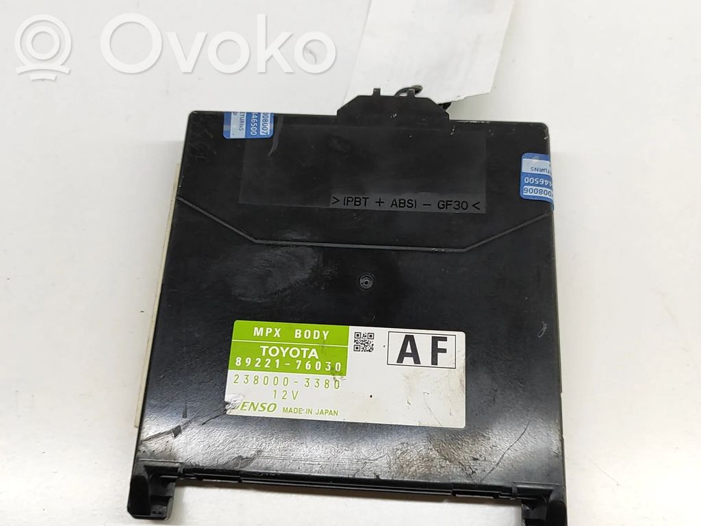 Lexus CT 200H Central body control module 
