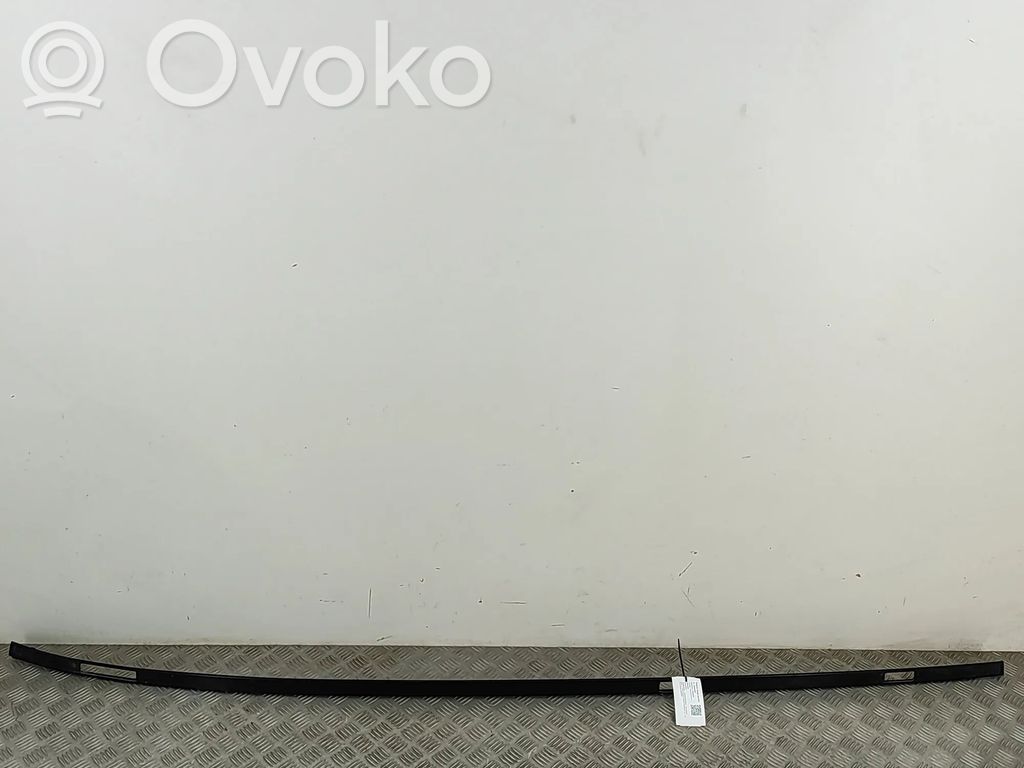 Listwa dachowa   A1676903804