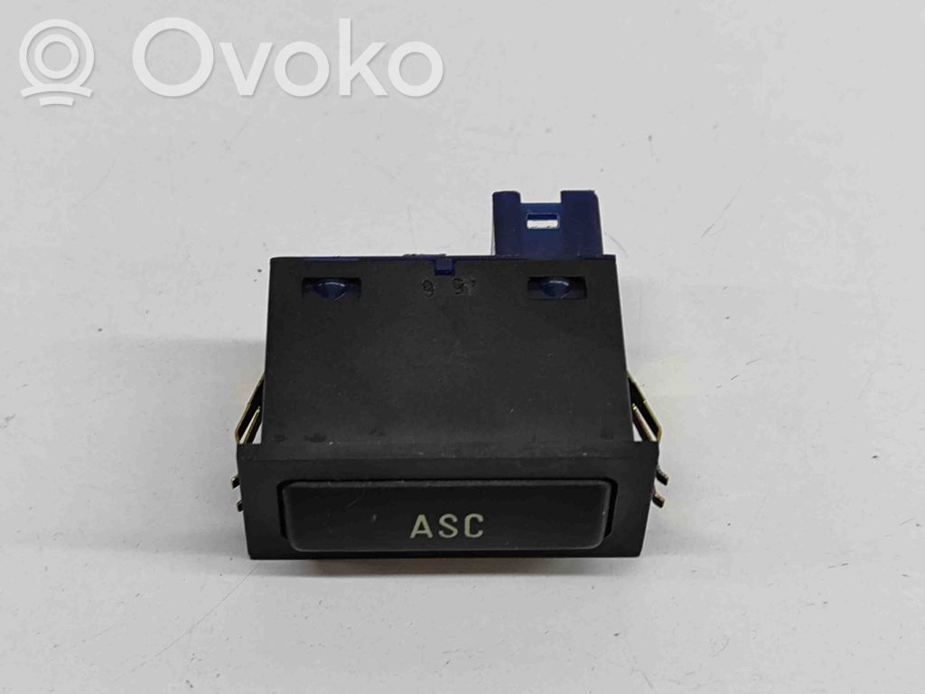 Bouton interrupteur programme de stabilité ESP   8363694