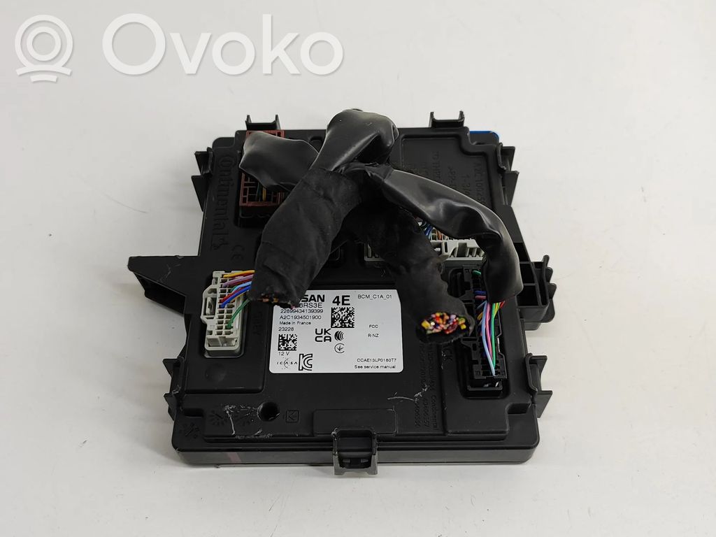Nissan Qashqai J12 Sterownik / Moduł komfortu 