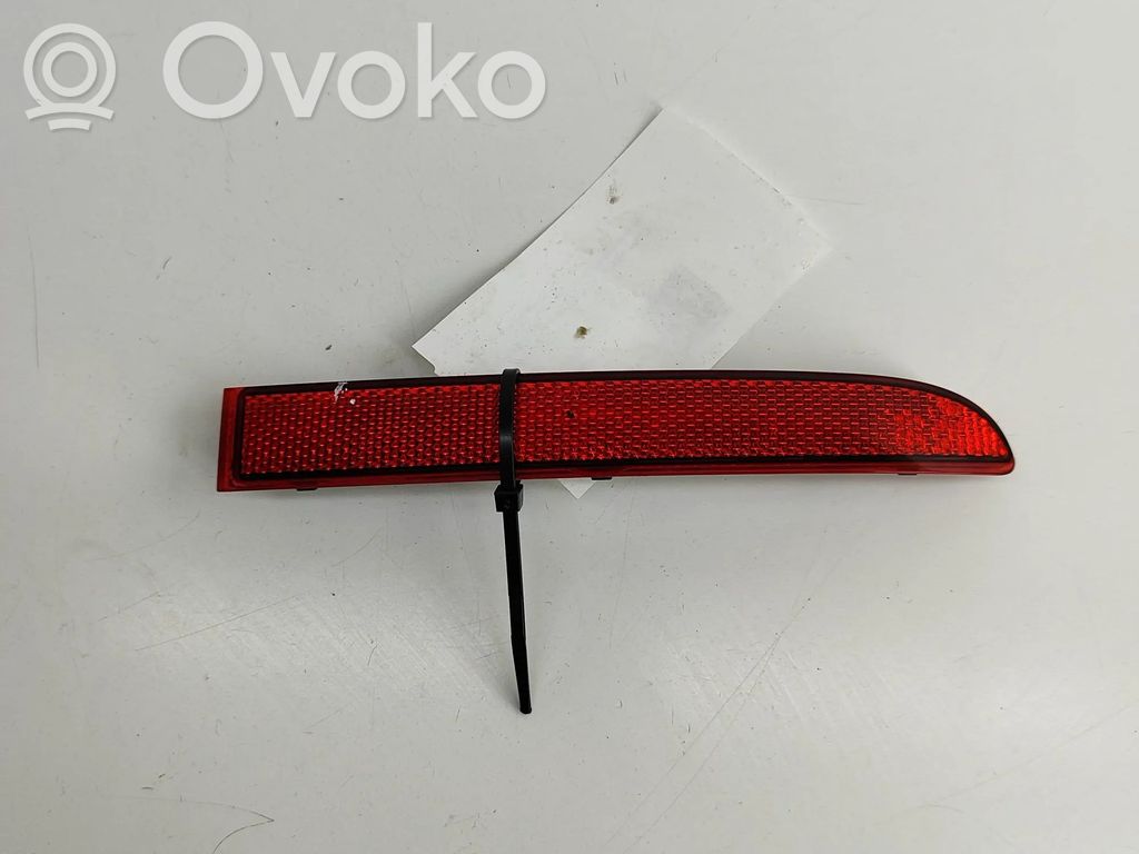 Mercedes-Benz Sprinter W907 W910 Reflector spate