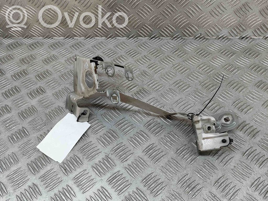 BMW 6 F12 F13 Uchwyt / Mocowanie błotnika przedniego 