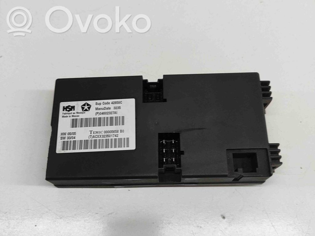 Door central lock control unit/module   04602327AI