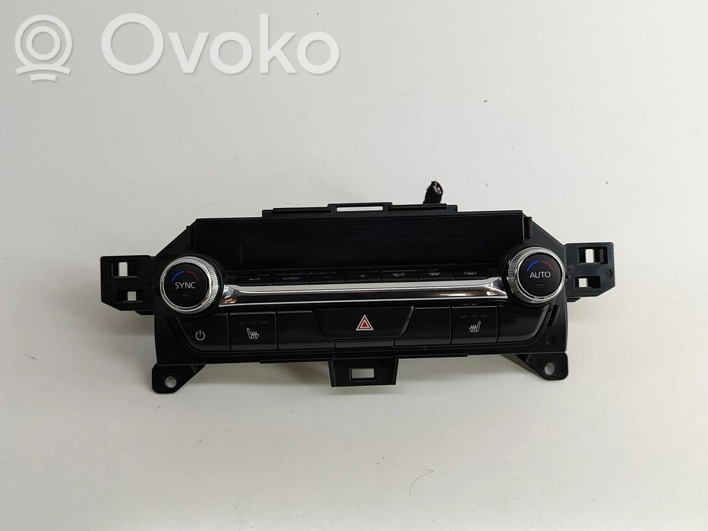 Mazda CX-30 Interruptor de control del ventilador interior 