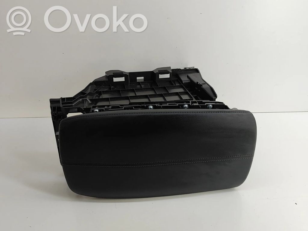 Mazda CX-30 Armrest 