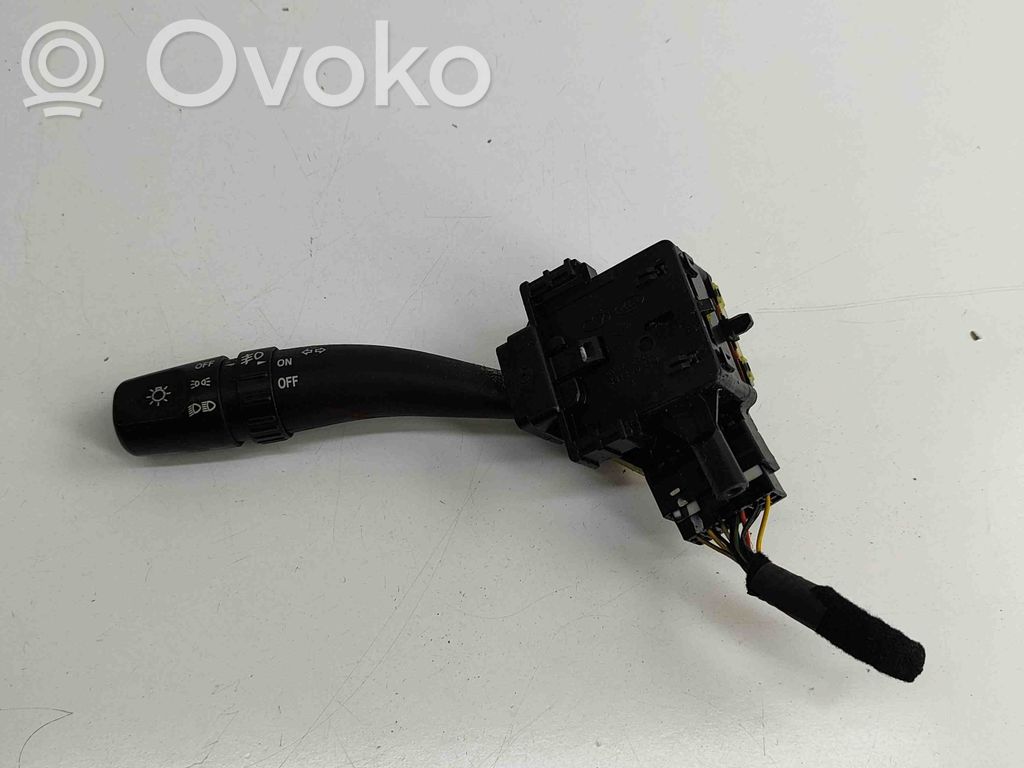 KIA Carnival Palanca de intermitentes 