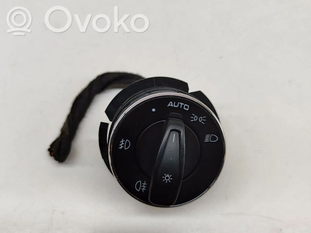 Porsche Cayenne (92A) Light switch 