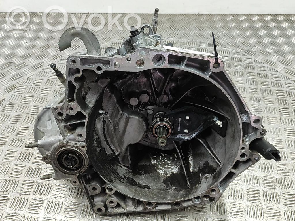 Peugeot 308 Scatola del cambio manuale a 6 velocità 
